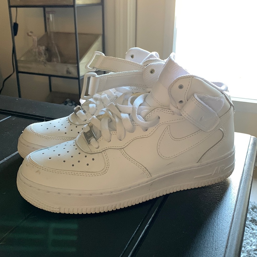 Nike Air Force 1 mids